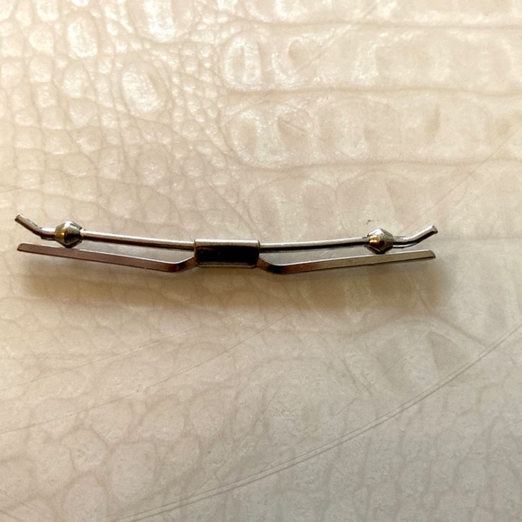 Vintage 1934  collar bar Ball-Grip  Patent #1974765  Excellent Condition. - Picture 9 of 9